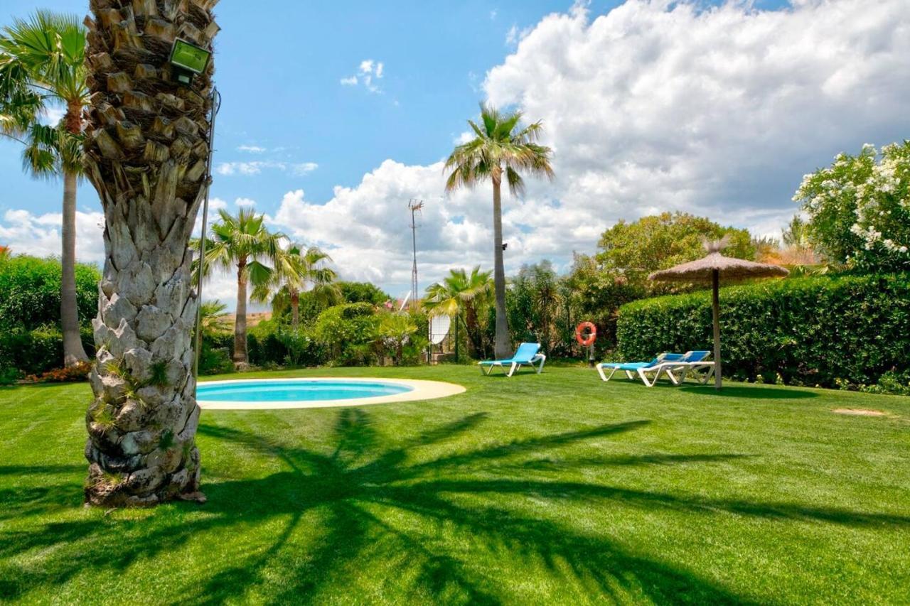 Royal W/shared Pool, Terrace &a/c Appartement *